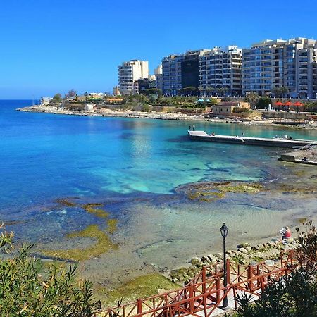 Apartment In Fort Cambridge With Pool Sliema Ngoại thất bức ảnh