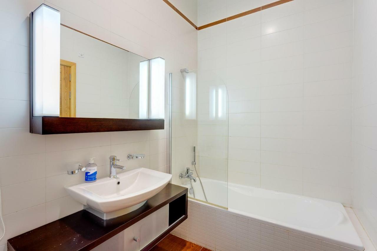 Apartment In Fort Cambridge With Pool Sliema Ngoại thất bức ảnh